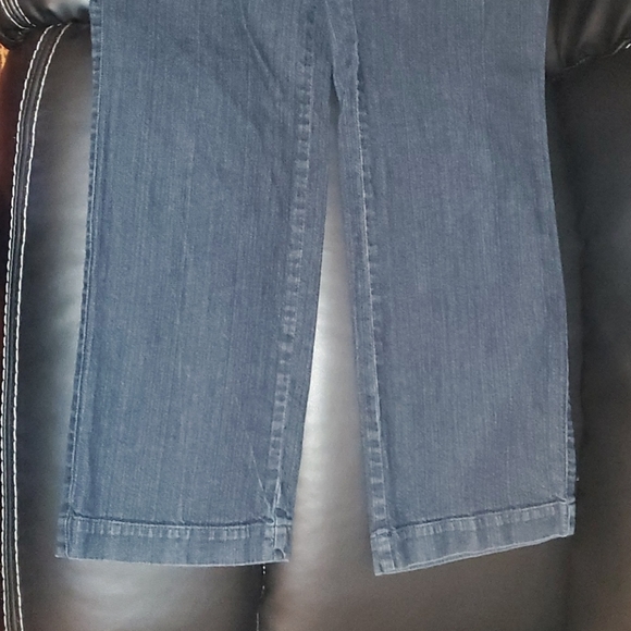 Dockers Jeans - Picture 2 of 4